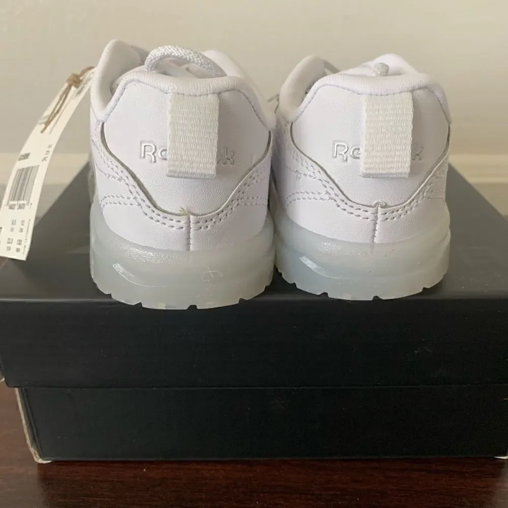 Cardi B X Reebok Kids leather platform sneaker in white  size 7 , NIB